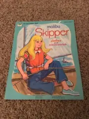 Vintage 1973 Whitman Malibu Skipper Clothes & Accessories Paper Doll Un-Cut Book
