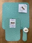 "Turquoise" Set LE CREUSET Silicone Skillet Handle Sleeve Hot Pad Trivet Mat NWT