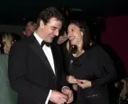 Chris Noth and Mimi Rogers at The 73rd Annual Academy Awards - Elt- Old Photo 1