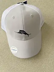 NWT Men's Tommy Bahama Tip Your Cap Hat Adjustable Size Light Gray/White