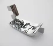 OVERCAST / OVERLOCKING FOOT with GUIDE for Brother LOW SHANK * see listed models
