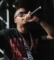 Rapper NAS performs at Day 2 of the 2009 Rothbury Music Festival o- Old Photo 1