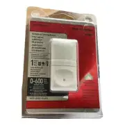 Legrand Pass & Seymour Occupancy Sensing Switch Auto On/Off, White RWU600UWCCV4