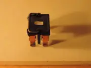 CROUSE HINDS 60 AMP 120/240 VOLT FUSE PULL OUT SWITCH