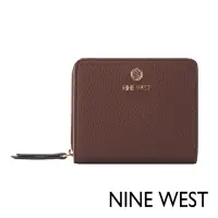 在飛比找momo購物網優惠-【NINE WEST】LINNETTE 純色方型拉鍊短夾-黑