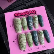 Green Icy Cracked Hand-Painted Japanese Style Watercolor Press-On Nails