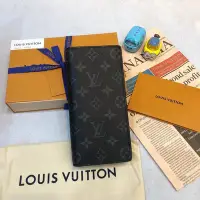 在飛比找Yahoo!奇摩拍賣優惠-Louis Vuitton LV Brazza 黑經典老花雙