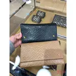 【歐洲OUTLET正品】TORY BURCH TB壓花 小牛皮 手拿包 肩背包