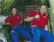 KATHRYN Kathy THORNTON Astronaut NASA Scientist Signed 8 x 10 Photo FREE SHIP