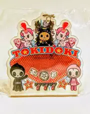 DCON 2024 Exclusive Tokidoki LAS VEGAS Craps Table Keychain Moving Parts