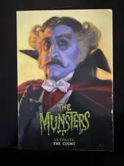 NECA The Munsters (2022) Ultimate 7" THE COUNT action figure