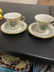Lenox China Holiday COFFEE/TEA CUP and SAUCER, LOT of 2 SETS, -only 1 Saucer