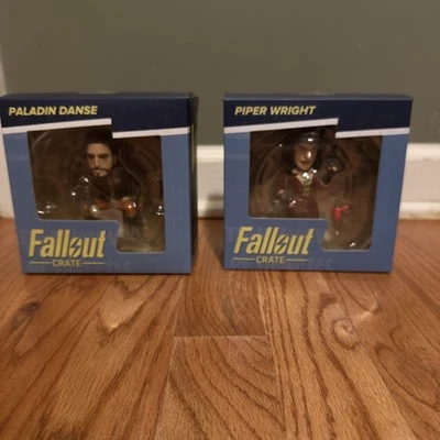 Fallout LootCrate Lot of 2 PALADIN DANSE & PIPER WRIGHT Action Figure NISB 2018