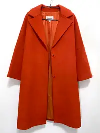 在飛比找Yahoo!奇摩拍賣優惠-La Feta 專櫃 近全新 橘色 繭型 羊毛 大衣