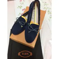 在飛比找蝦皮購物優惠-TOD'S Gommini  suede loafers豆豆