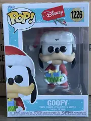 Funko Pop! Disney Holiday Santa Goofy #1226 NEW W/PROTECTOR
