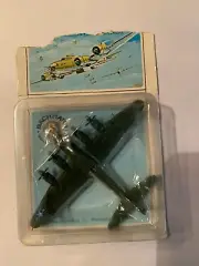 Bachmann B-17 Flying Fortress Airplane