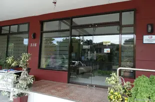 茹芒果公寓套房酒店RueMango Apartelle and Suites