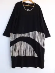 New Taking Shape Dress 20 Womens Knit TS Black Cream Pockets Knee Length