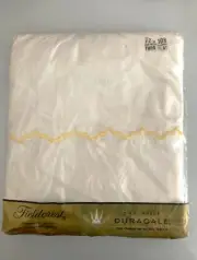 NEW Vintage FIELDCREST Duracale Cotton Percale FLAT TWIN Sheet White/Yellow