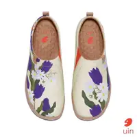 在飛比找ETMall東森購物網優惠-uin西班牙原創設計 女鞋 紫色鬱金香彩繪休閒鞋W10105
