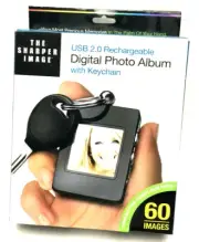 THE SHARPER IMAGE USB 2.0 Rechargeable Digital Photo Album Keychain