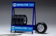 Model Car Ixo Set 4 Tires Wheels Mini Lite Silver Scale 1:18 vehicles Auto