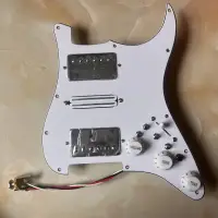 在飛比找蝦皮商城精選優惠-預接線加載吉他 Stratocaster Pickguard