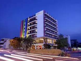 泗水恩邦瑪瑯艾瑪利斯飯店Amaris Hotel Embong Malang - Surabaya