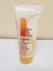 AVON Skin So Soft Fusions Dual Softening Body Wash Light & Lush - New Seled
