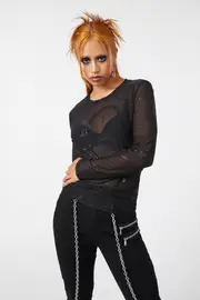 Bound And Chained Mesh Top