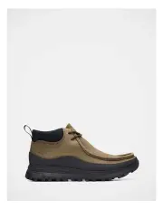 [Clarks] ATL Trek Wallabee GORE-TEX Boots In Olive