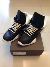 在飛比找Yahoo!奇摩拍賣優惠-Rick Owens X Adidas Runner 1 豬