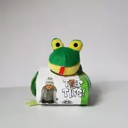 DMC Top This Glow In The Dark Green Frog Knitting Hat Yarn Kit Pattern Inside