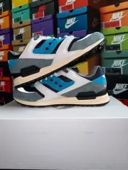 Size 11 - Saucony Courageous OG Grey Royal S70796-1