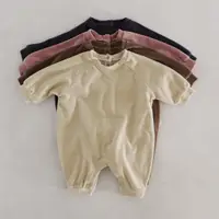 在飛比找蝦皮商城優惠-Avauma 嬰兒中性棉質緊身衣褲套裝新生兒男孩女孩衣服連身