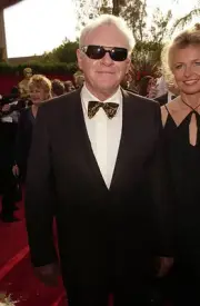 Sir Anthony Hopkins at The 73rd Annual Academy Awards - Arrivals a- Old Photo 1