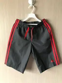 在飛比找Yahoo!奇摩拍賣優惠-Adidas 愛迪達黑色紅邊風褲