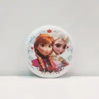 在飛比找蝦皮購物優惠-FROZEN 冰雪奇緣 Elsa 艾莎 Anna 安娜 徽章