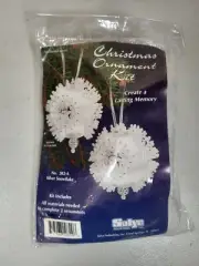 Sulyn Christmas Ornament Kit No. 202-A Silver Snowflake