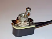 ON-OFF NICKEL TOGGLE SWITCH SINGLE CIRCUIT NEW 31149K