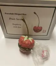 PORCELAIN HINGED BOX Raspberry with Jam PHB New in Box NOS