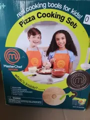 MasterChef Junior Pizza Cooking Set - 4 Pc Kit Includes Real Cookware for Kids