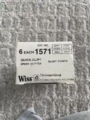 REDUCED scissors Wiss Quick clip/ 4 3/4 Blunt tip/ 6 Per box