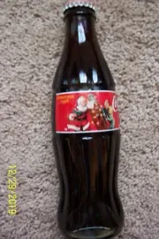 Coca-Cola Holiday 1998 Christmas Bottle - NEVER OPENED