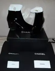 NWB Women Chanel Patent Calfskin Leather & Knit Short Boots Size 37 Black/White