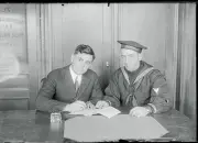 Stuffy Mcinnes Signing A Contract For The Boston Red Sox 1918 OLD PHOTO