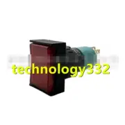 1PC 01P-RM40.Q1P Reset 1On 1off EMA 16MM with light 24V pushbutton switch