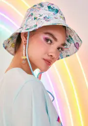 [Dolls Kill x My Little Pony] Rainbow Chaser Floppy Beach Hat