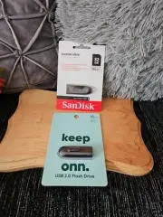 SanDisk Ultra USB 3.0 Flash Drive, 32 GB, And 16 Gb